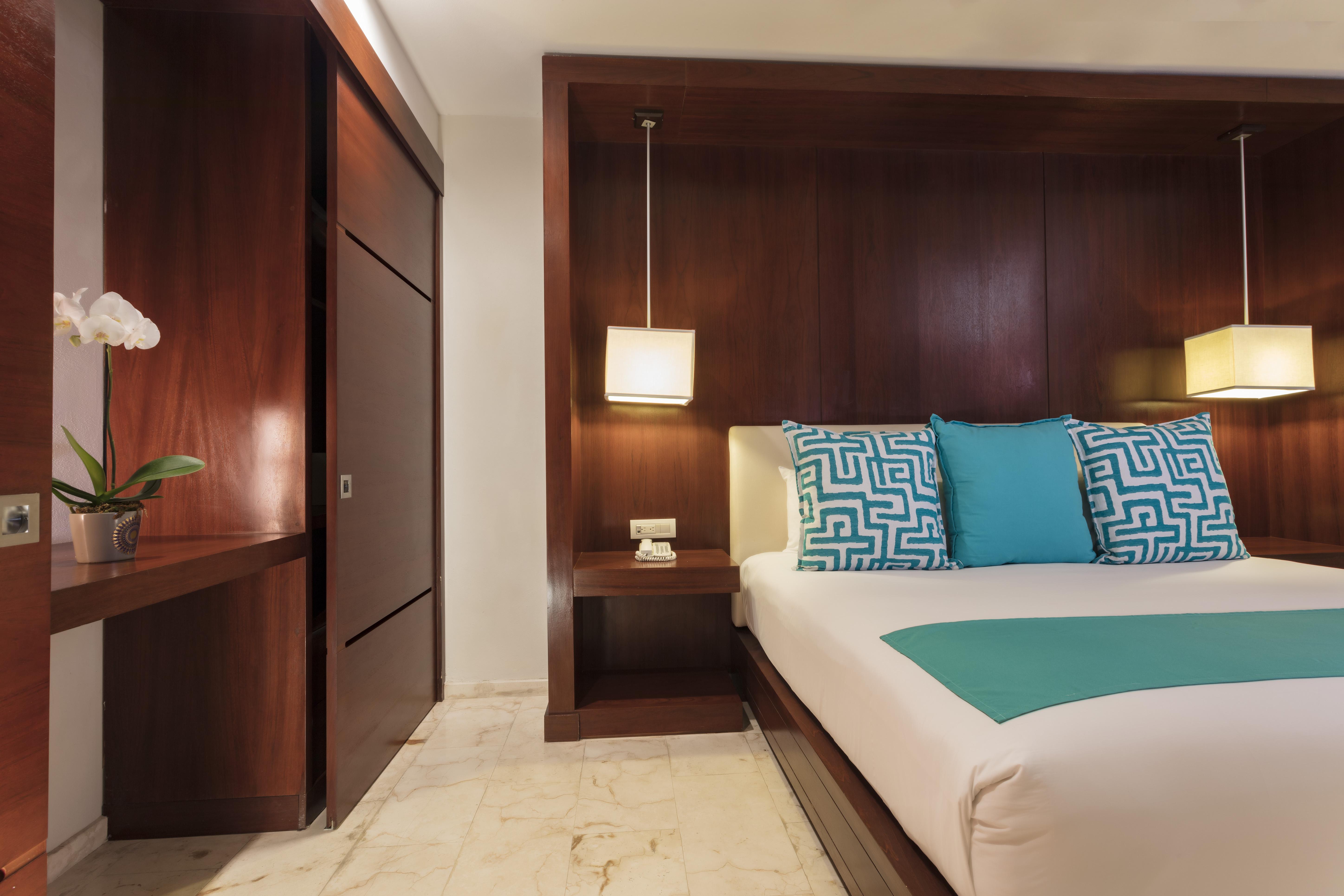 Hotel The Palm (Adults Only) Playa del Carmen Exterior photo